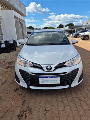 TOYOTA YARIS 1.5 16V FLEX XL PLUS CONNECT MULTIDRIVE TOYOTA YARIS 1.5 16V FLEX XL PLUS CONNECT MULTIDRIVE